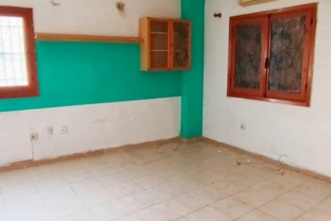 Bungalow for sale in Torrevieja, Alicante, Spain 2 bedrooms, 75 sq.m. No. 194789 - photo 8