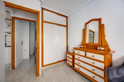 Huoneisto myytävänä Torrevieja, Alicante, Espanja, 2 makuuhuonetta, 55 m2 No. 194791 - kuva 7