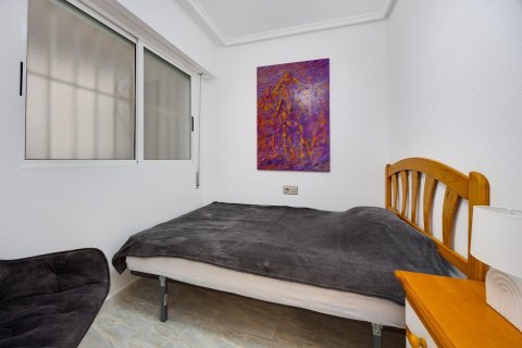 Huoneisto myytävänä Torrevieja, Alicante, Espanja, 2 makuuhuonetta, 55 m2 No. 194791 - kuva 10
