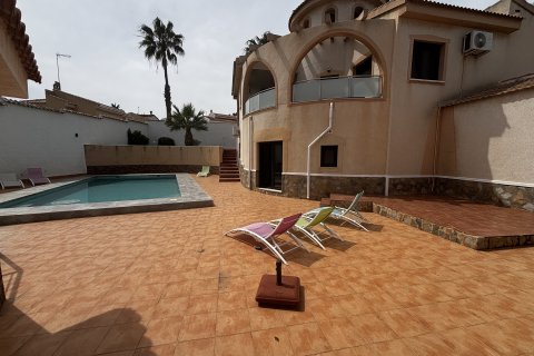 Willa w Ciudad Quesada, Alicante, Hiszpania 4 sypialnie, 247 mkw. nr 196827 – zdjęcie 27