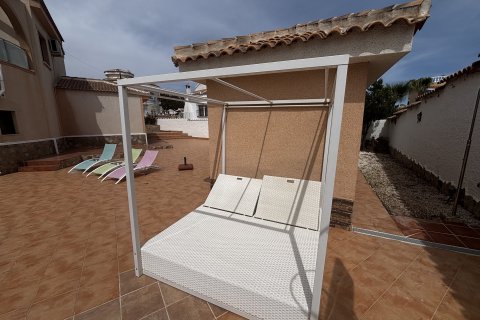 Willa w Ciudad Quesada, Alicante, Hiszpania 4 sypialnie, 247 mkw. nr 196827 – zdjęcie 8