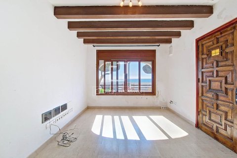 Lägenhet till salu i Vilanova i la Geltru, Barcelona, Spanien 3 sovrum, 74 kvm. Nr. 161433 - foto 16