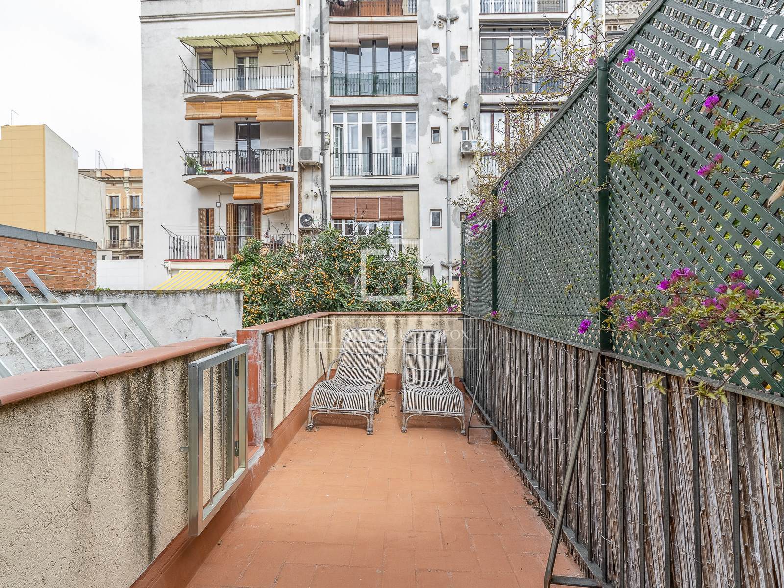 Квартира в Барселона, Испания 2 спальни, 218м2 №161430