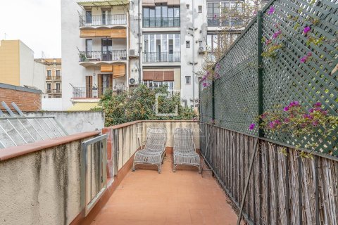 Lägenhet till salu i Barcelona, Spanien 2 sovrum, 218 kvm. Nr. 161430 - foto 28
