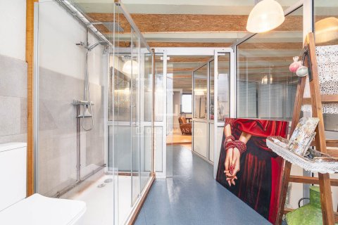 Apartment for sale in Barcelona, Spain 1 bedroom, 218 sq.m. No. 161430 - photo 27