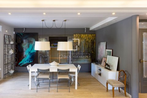 Villa for sale in El Masnou, Barcelona, Spain 6 bedrooms, 500 sq.m. No. 161428 - photo 14