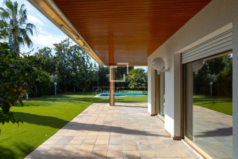 Huvila myytävänä Alella, Barcelona, Espanja, 5 makuuhuonetta, 513 m2 No. 161427 - kuva 30