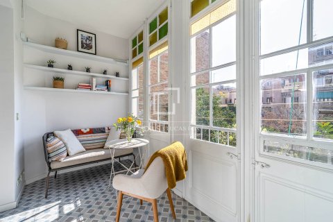 Apartment for sale in Barcelona, Spain 1 bedroom, 59 sq.m. No. 161431 - photo 3