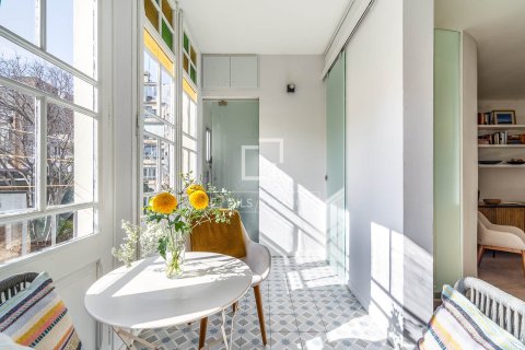 Apartment for sale in Barcelona, Spain 1 bedroom, 59 sq.m. No. 161431 - photo 2