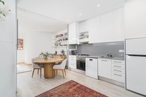 Apartment for sale in Barcelona, Spain 1 bedroom, 59 sq.m. No. 161431 - photo 14