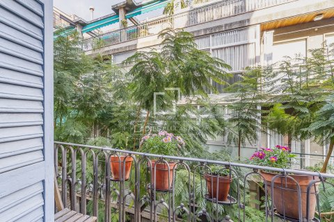 Apartment for sale in Barcelona, Spain 1 bedroom, 59 sq.m. No. 161431 - photo 21