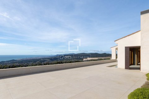 Villa for sale in Sant Andreu de Llavaneres, Barcelona, Spain 8 bedrooms, 4000 sq.m. No. 161429 - photo 14