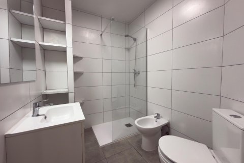 Apartment for sale in Alicante, Spain 2 bedrooms, 76 sq.m. No. 183129 - photo 9