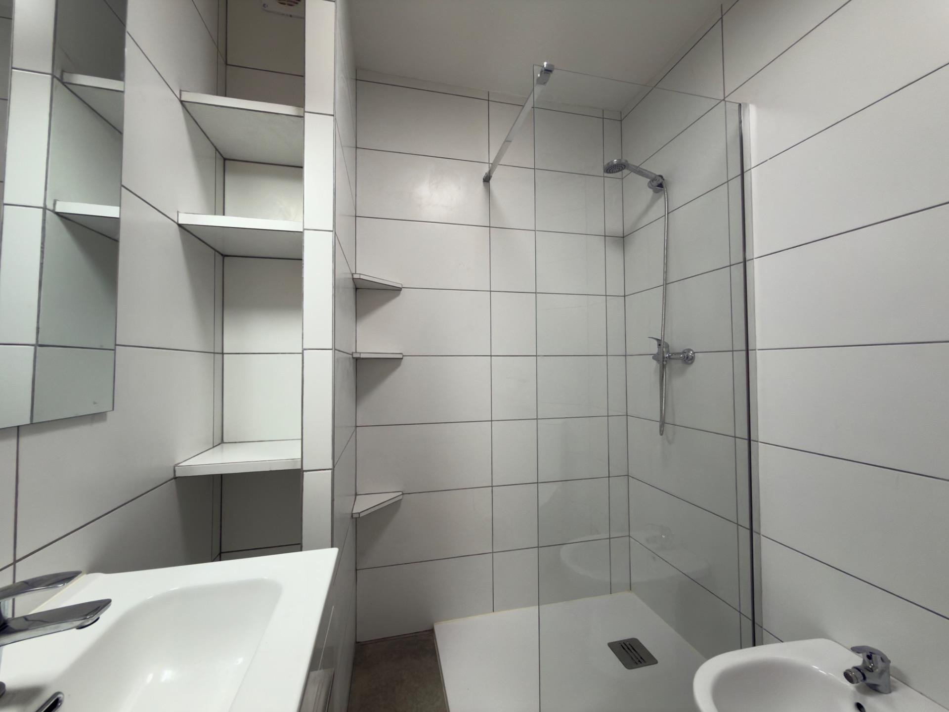 Apartment in Alicante, Spain 2 bedrooms, 76 sq.m. No. 183129