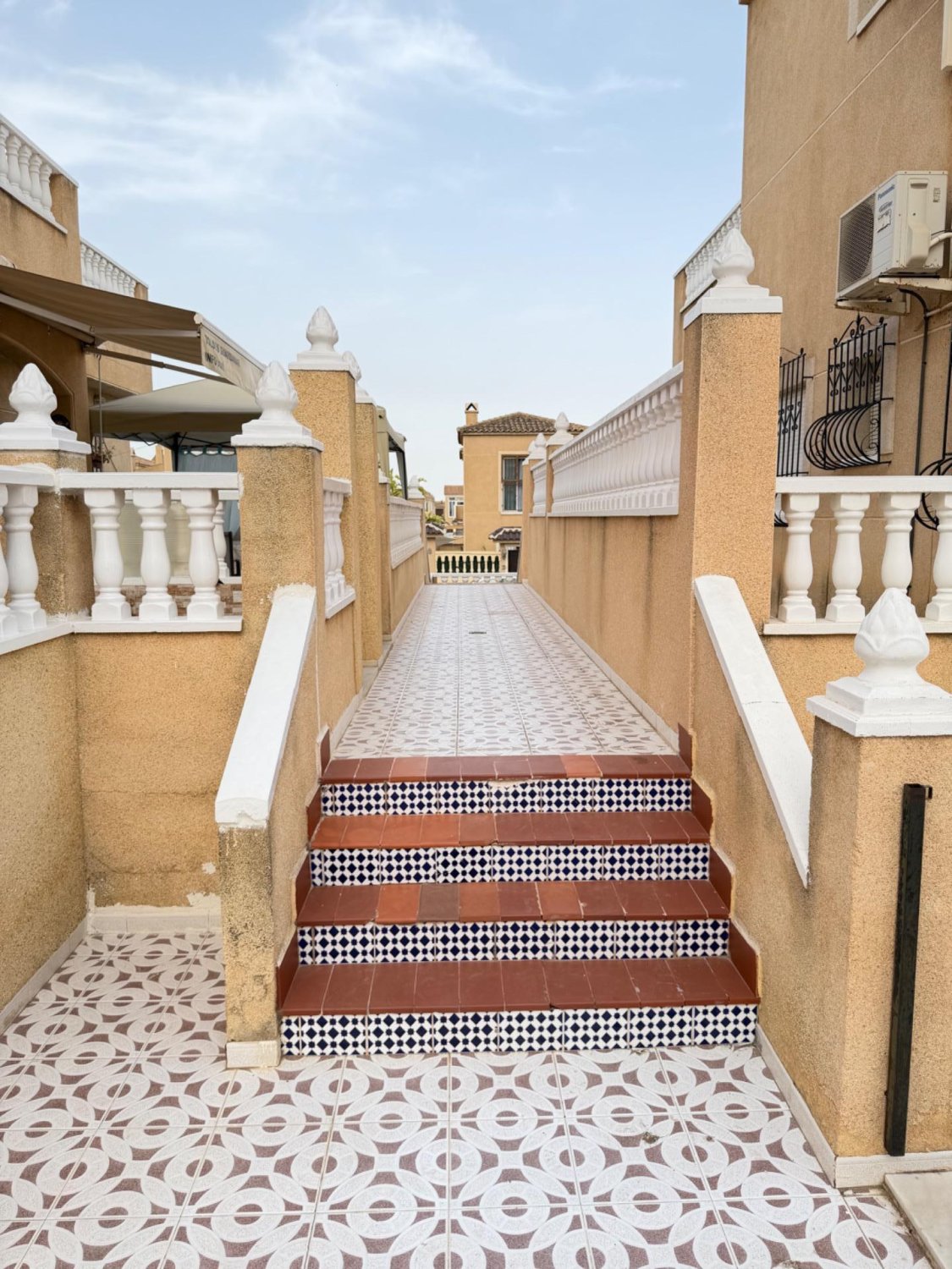 Apartamento en Torrevieja, Alicante, España 2 dormitorios, 56 m2 No. 183124