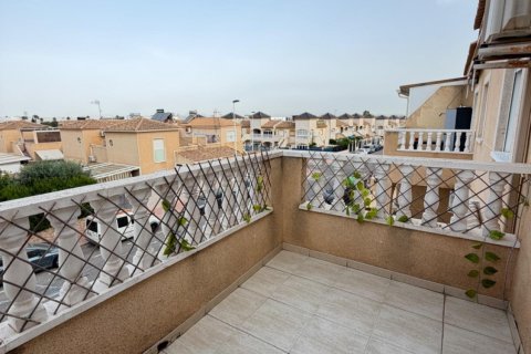 Apartamento en venta en Torrevieja, Alicante, España 2 dormitorios, 56 m2 No. 183124 - foto 8