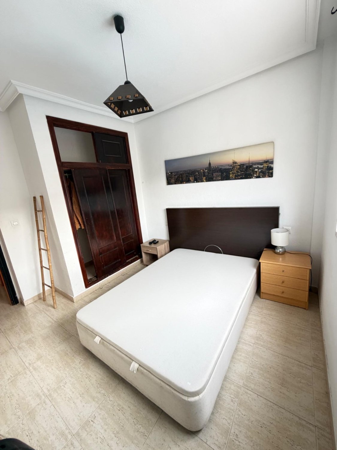 Apartamento en Torrevieja, Alicante, España 2 dormitorios, 56 m2 No. 183124