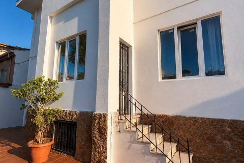 Hotel in Paterna, Valencia, Spanien 8 Schlafzimmer, 367 m2 Nr. 183127