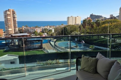Apartamento en venta en Benidorm, Alicante, España 2 dormitorios, 98 m2 No. 183128 - foto 4