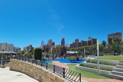 Apartamento en venta en Benidorm, Alicante, España 2 dormitorios, 98 m2 No. 183128 - foto 12