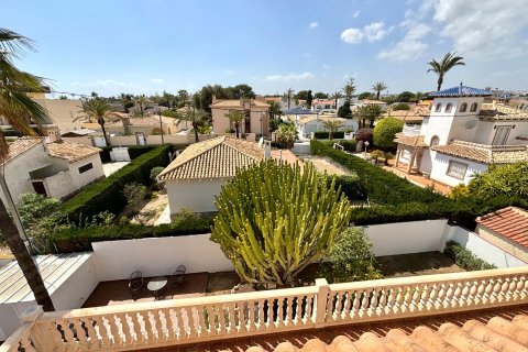 Villa for sale Alicante, Spain 4 bedrooms, 261 sq.m. No. 119769 - photo 25
