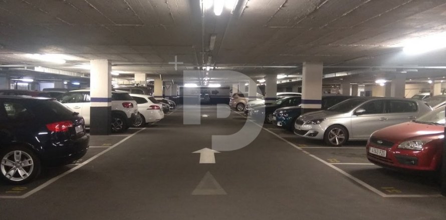 Коммерческая недвижимость в Сантс-Монтжуик, Барселона, Испания 8512м2 №151869