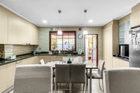 Продажа таухауса в Торревьеха, Аликанте, Испания 3 спальни, 130м2 №189661 - фото 9
