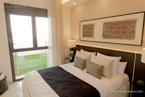 Willa w Rojales, Alicante, Hiszpania 3 sypialnie, 168 mkw. nr 155251 – zdjęcie 10