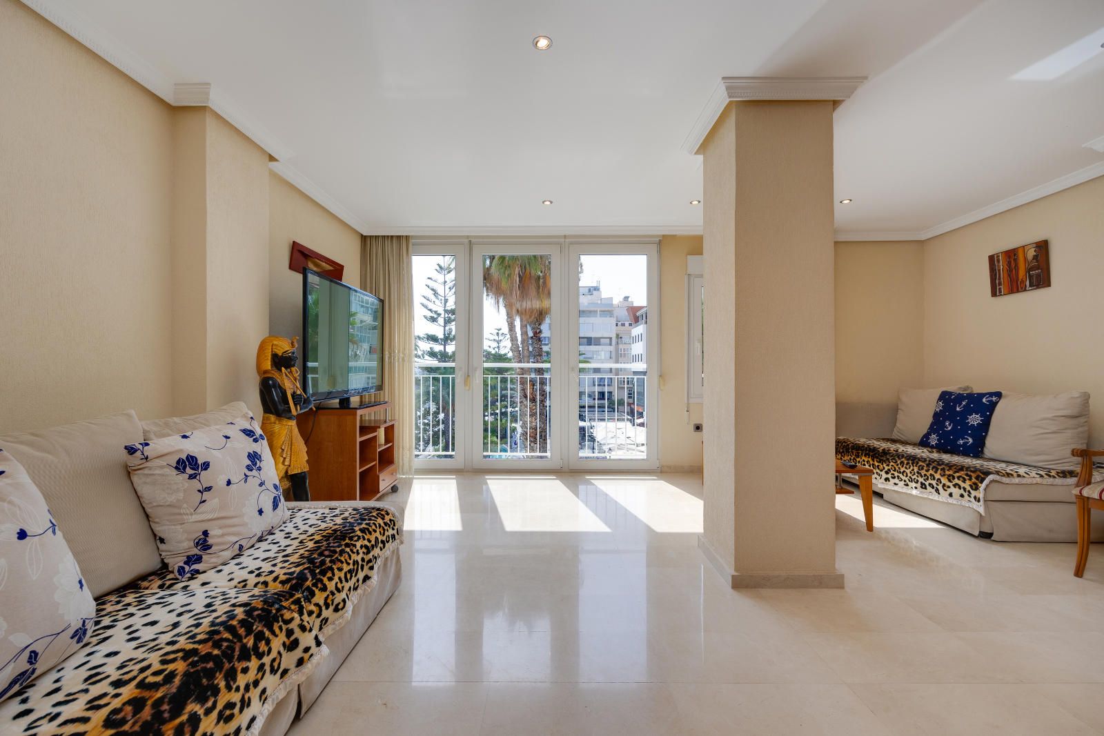 Radhus i Torrevieja, Alicante, Spanien 2 sovrum, 100 kvm. Nr. 114510