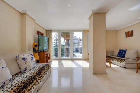 Townhouse for sale Torrevieja, Alicante, Spain 2 bedrooms, 100 sq.m. No. 114510 - photo 14