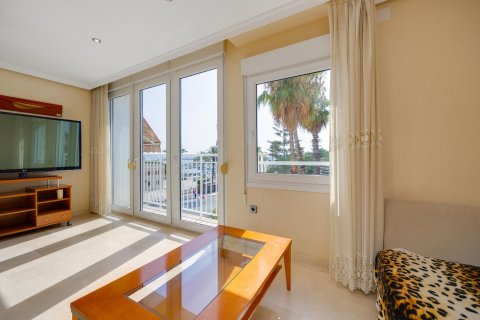 Townhouse for sale Torrevieja, Alicante, Spain 2 bedrooms, 100 sq.m. No. 114510 - photo 18