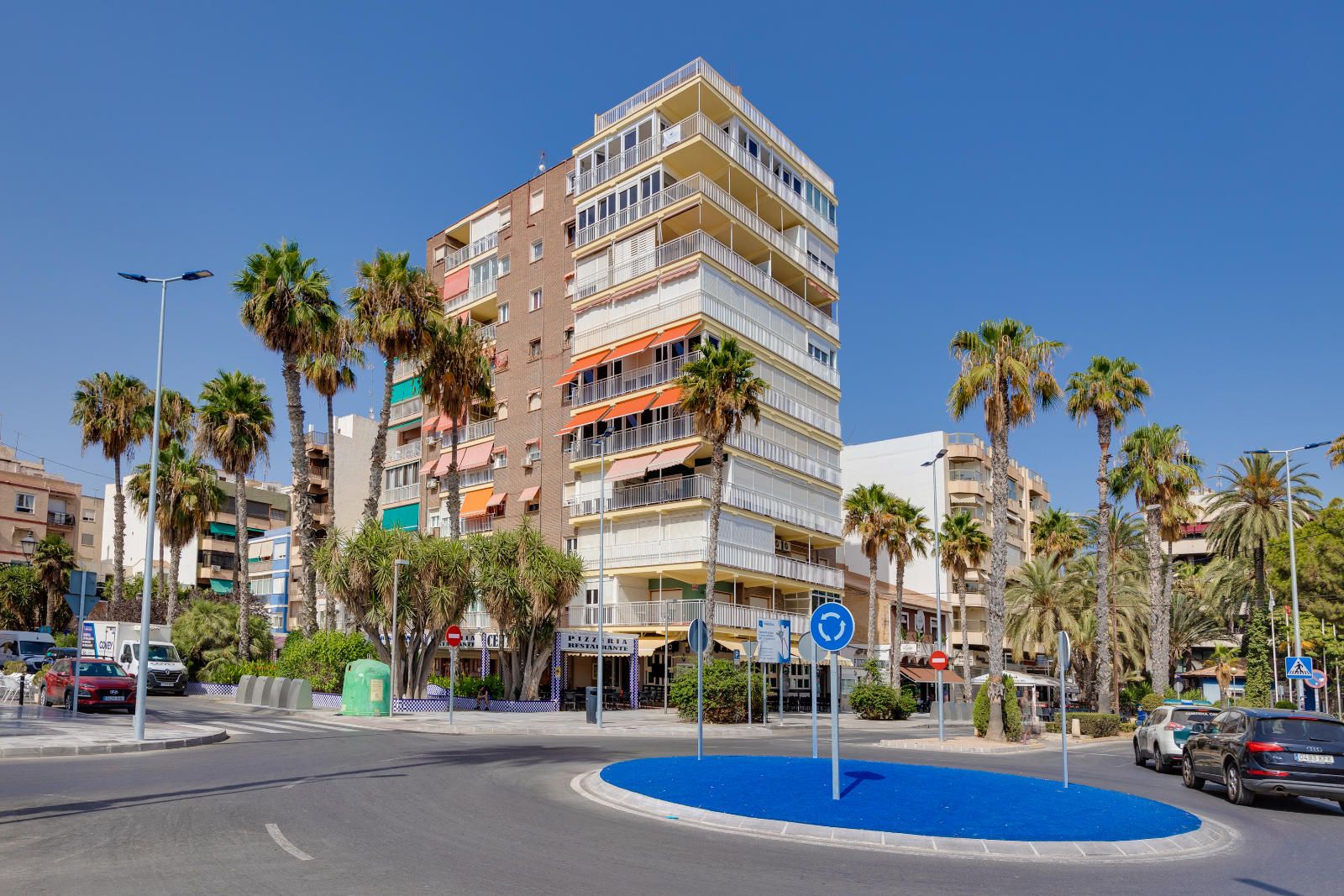 Radhus i Torrevieja, Alicante, Spanien 2 sovrum, 100 kvm. Nr. 114510