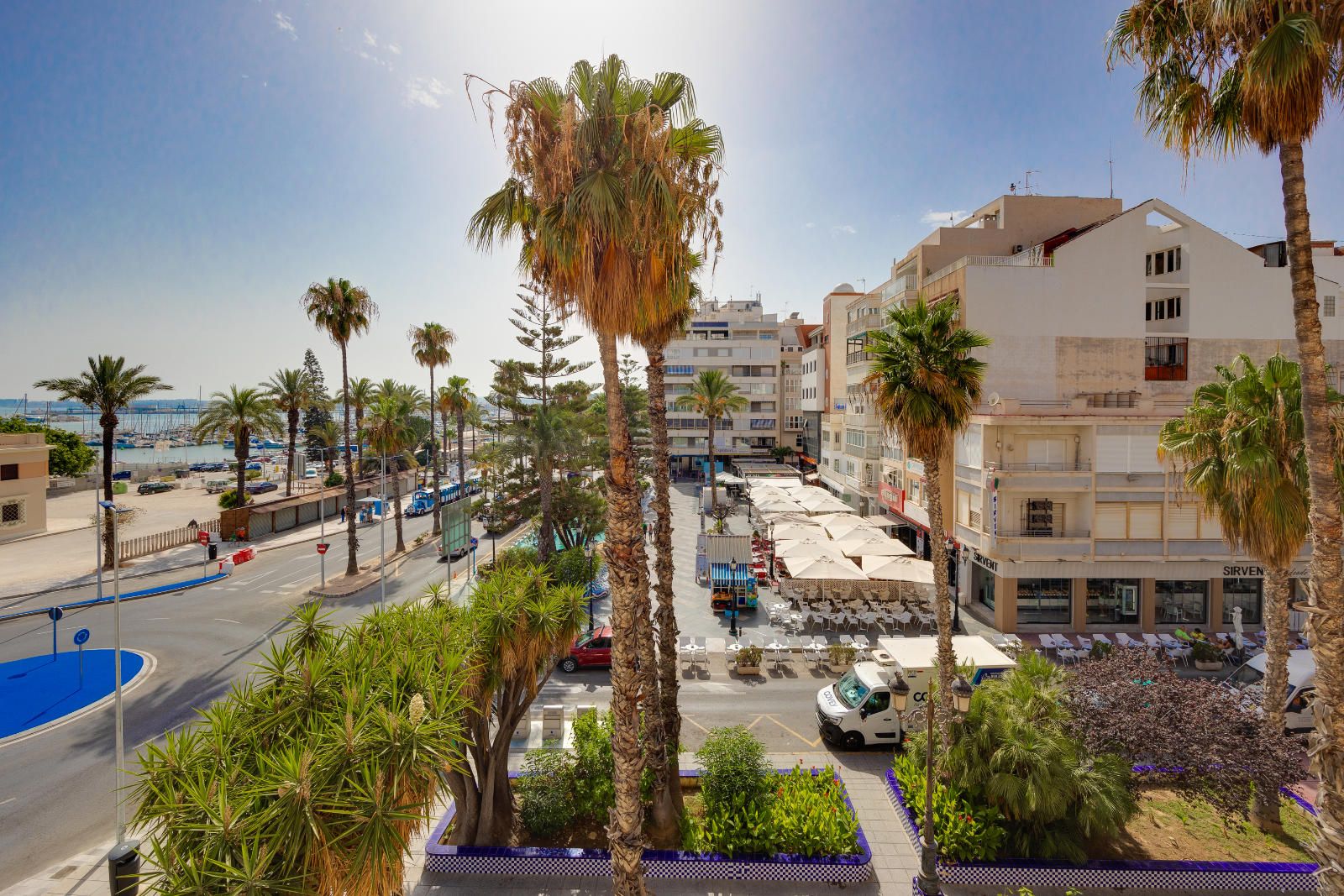 Radhus i Torrevieja, Alicante, Spanien 2 sovrum, 100 kvm. Nr. 114510