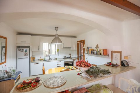 Villa for sale in Santa Ponsa, Mallorca, Spain 4 bedrooms, 270 sq.m. No. 179994 - photo 9
