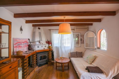 Villa for sale in Santa Ponsa, Mallorca, Spain 4 bedrooms, 270 sq.m. No. 179994 - photo 8