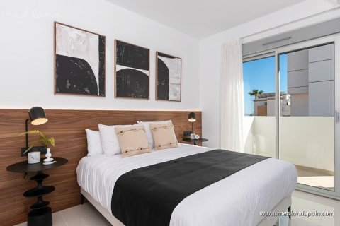 Villa pārdošanā Rojales, Alicante, Spānijā 4 istabas, 396 m2 Nr. 62610 - attēls 9