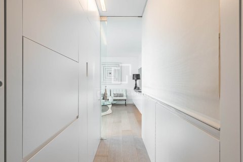 Lägenhet till salu i Barcelona, Spanien 2 sovrum, 75 kvm. Nr. 161392 - foto 14