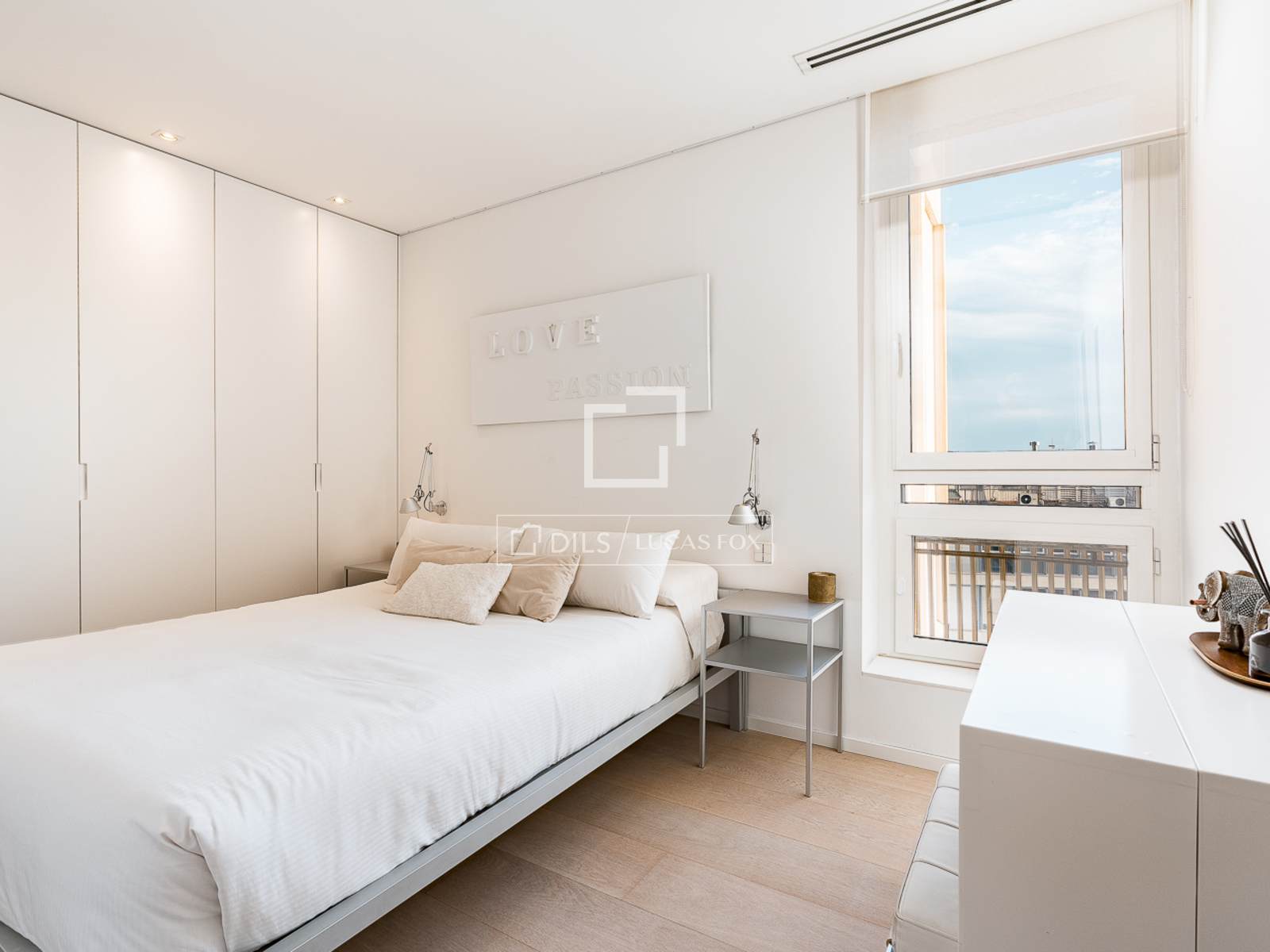 Apartment à Barcelona, Espagne 2 chambres, 78 m2 No. 161392