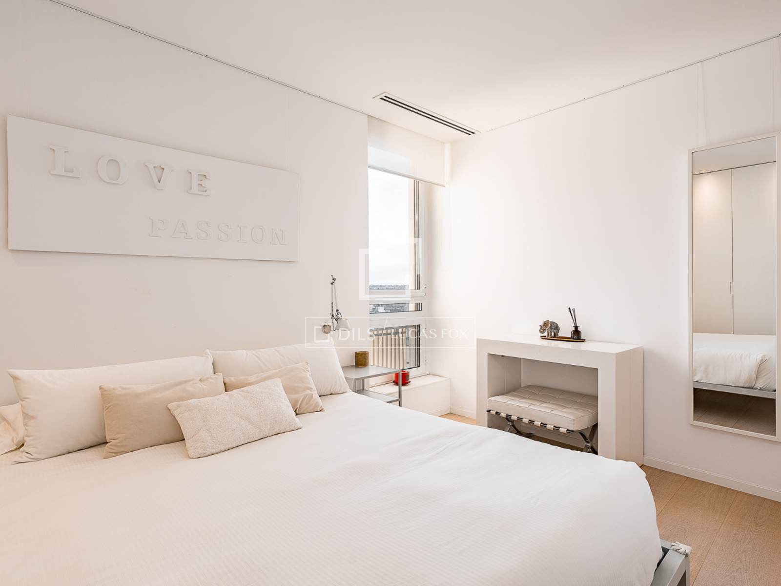 Apartment à Barcelona, Espagne 2 chambres, 78 m2 No. 161392