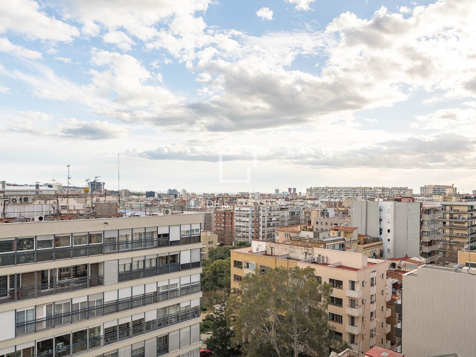 Apartment à Barcelona, Espagne 2 chambres, 78 m2 No. 161392