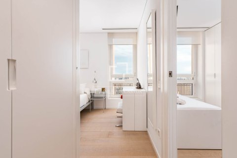 Lägenhet till salu i Barcelona, Spanien 2 sovrum, 75 kvm. Nr. 161392 - foto 21