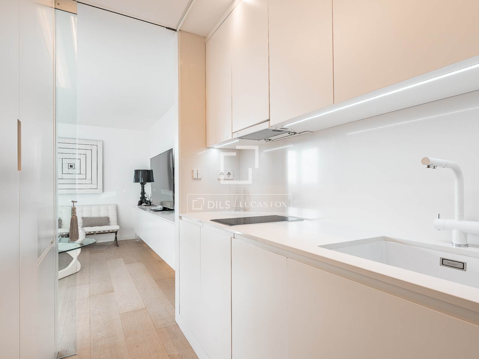 Apartment à Barcelona, Espagne 2 chambres, 78 m2 No. 161392