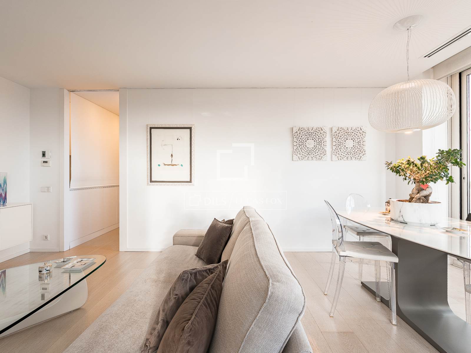 Apartment à Barcelona, Espagne 2 chambres, 78 m2 No. 161392
