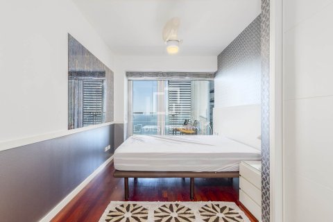 Lägenhet till salu i Barcelona, Spanien 3 sovrum, 159 kvm. Nr. 161398 - foto 30