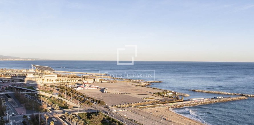 Lägenhet i Barcelona, Spanien 3 sovrum, 159 kvm. Nr. 161398