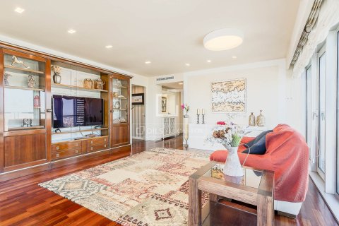 Lägenhet till salu i Barcelona, Spanien 3 sovrum, 159 kvm. Nr. 161398 - foto 9