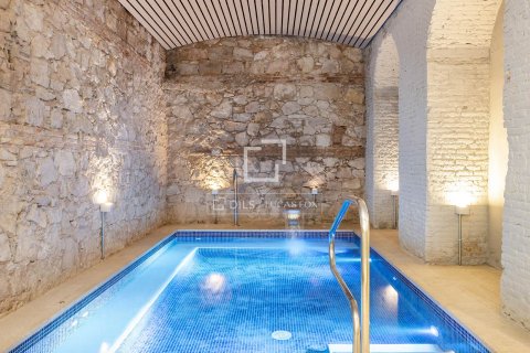 Apartment for sale in Barcelona, Spain 1 bedroom, 54 sq.m. No. 161393 - photo 25