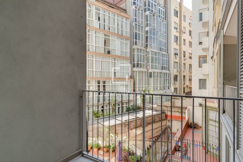 Apartment for sale in Barcelona, Spain 1 bedroom, 54 sq.m. No. 161393 - photo 15