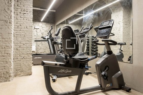 Apartment for sale in Barcelona, Spain 1 bedroom, 54 sq.m. No. 161393 - photo 27