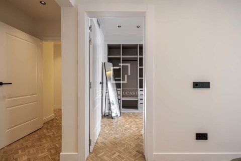 Appartamento in vendita a Barcelona, Spagna 3 camere da letto, 184 mq. N° 161397 - foto 28